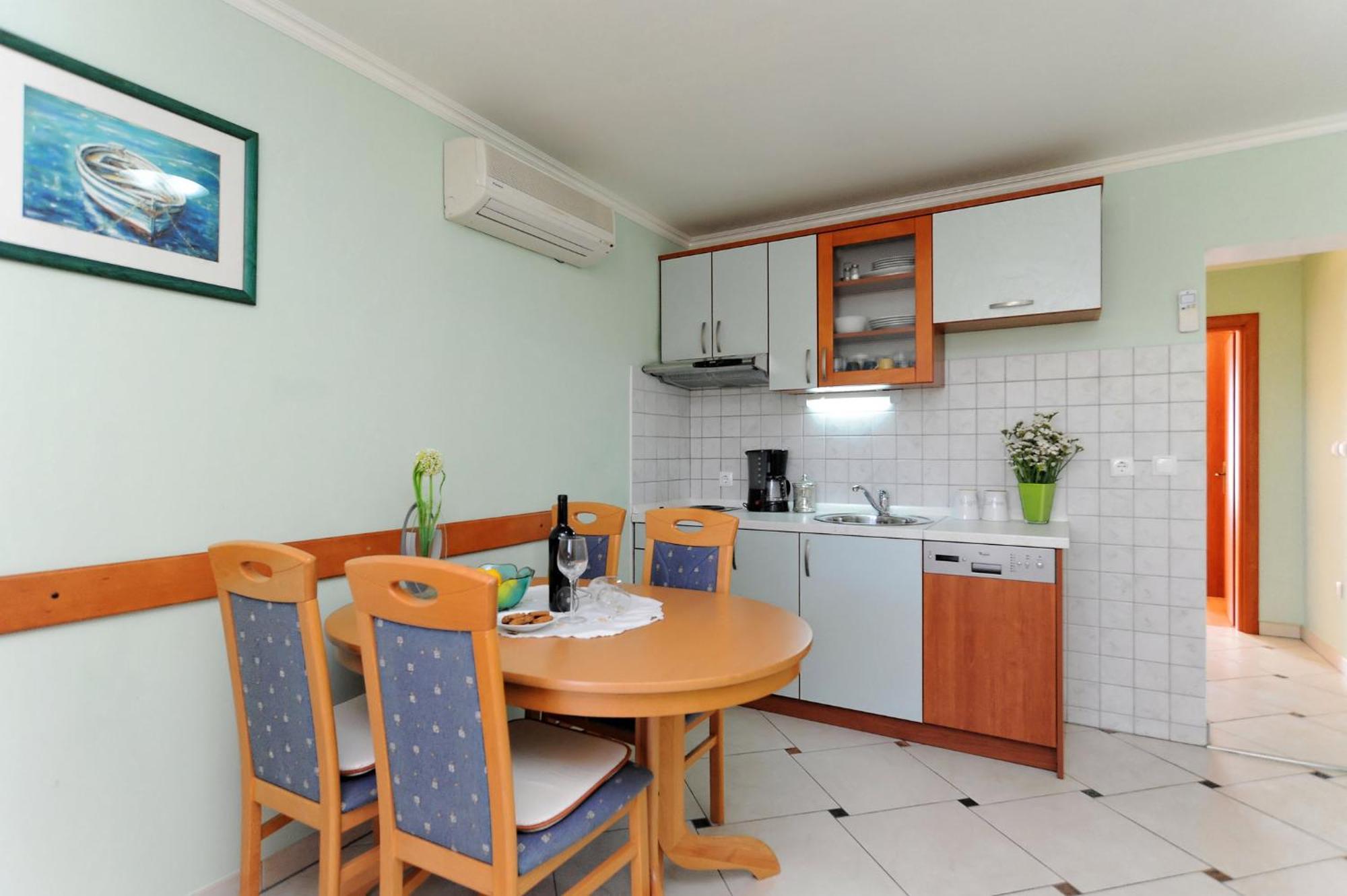 Apartmani Villa Elvira Сукошан Номер фото
